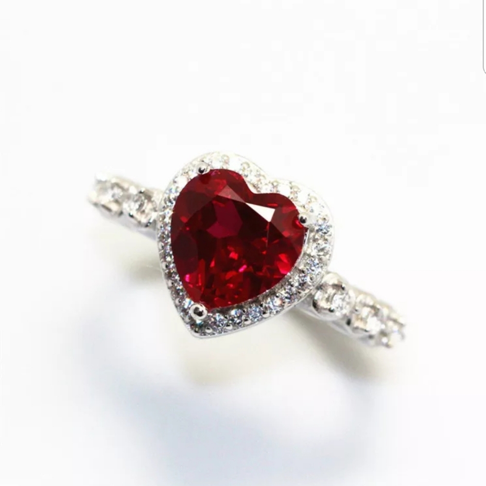 NEW 925 Silver Red heart  ring